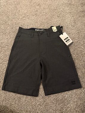 Billabong boys dark gray Flat-Front Shorts 8 NEW
